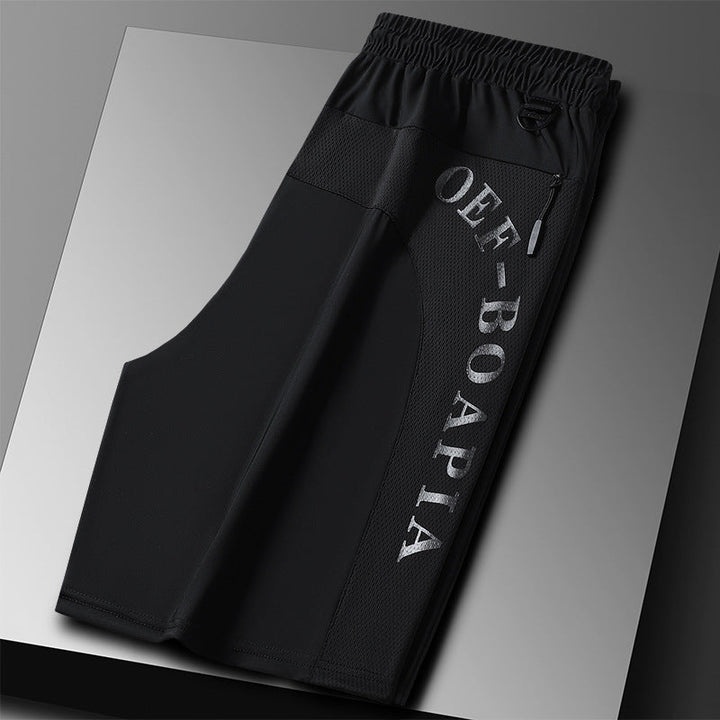 Elastiske menns løpeshorts med god passform, optimal for sommerens treningsøkter.