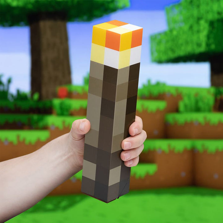 Offisiell Minecraft LED-fakkellampe. Unik belysning for Minecraft-fans og populært samleobjekt.
