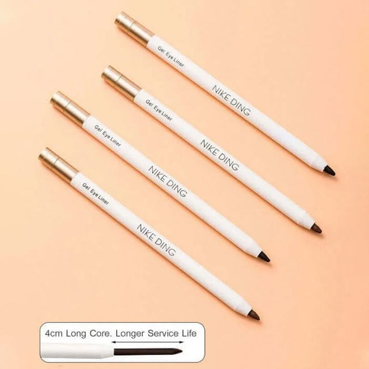Brun, automatisk eyeliner. Vanntett, langvarig og hurtigtørkende for definerte øyne. Presisjonssminke.