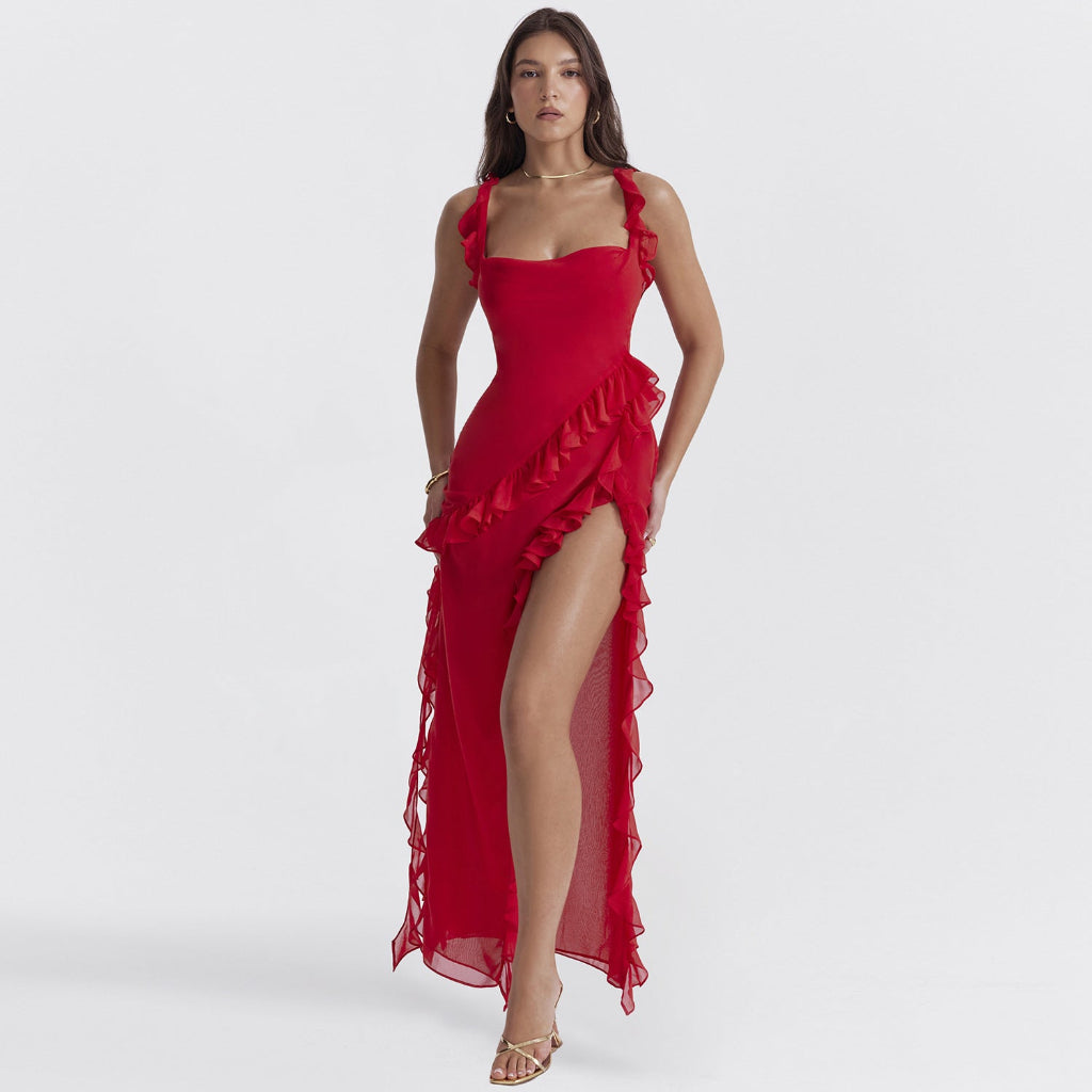 Feminin svart lang damekjole (CJ26) med høyt liv og elegante sømdetaljer. Ideell som sommerkjole og festkjole.