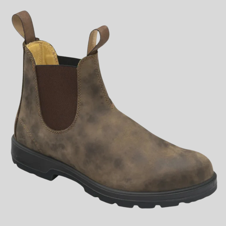 Casual slip-on herre fottøy. Komfortable skinn ankelsko med chunky gummisåle; perfekt for allvær og hverdagsbruk.