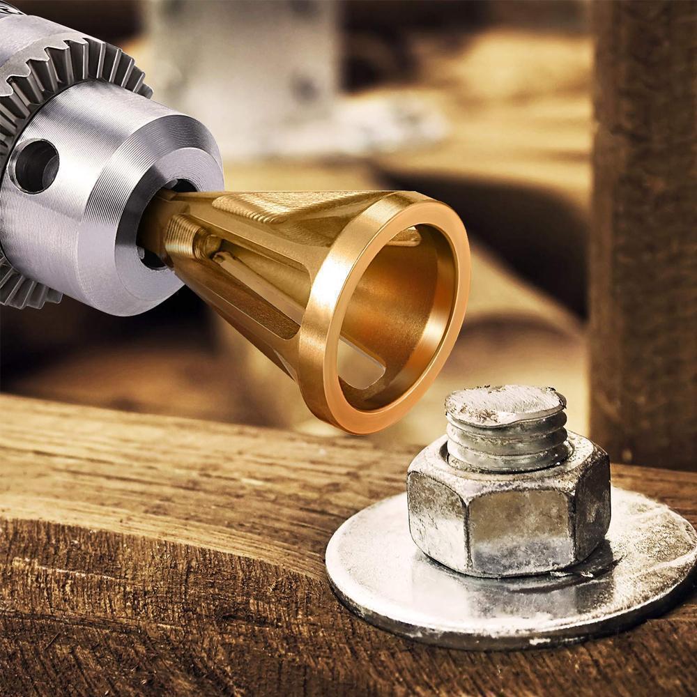 Håndholdt avgradingsverktøy for DIY og verkstedbruk, perfekt for bor, bolter og metallarbeid.