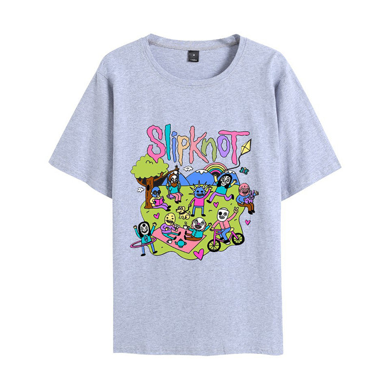 Allsidig grafisk t-skjorte for kvinner. Trendy og behagelig for alle anledninger.