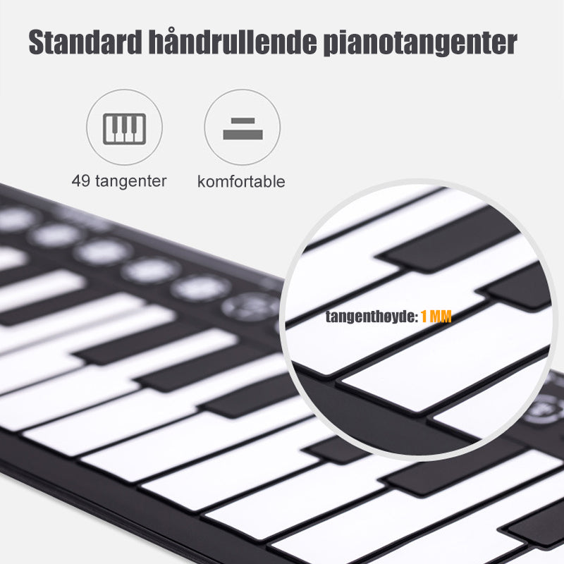 Musiker spiller på et sammenrullbart digitalt piano utendørs, gir underholdning hvor som helst.