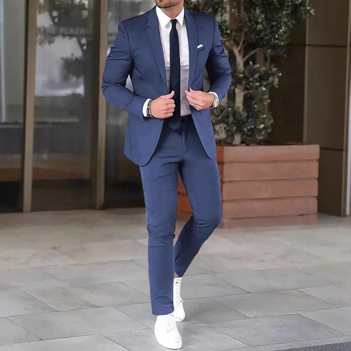 Komplett herredress sett (CJ26) med elegant slim fit dressjakke og matchende dressbukse. Perfekt for business casual.