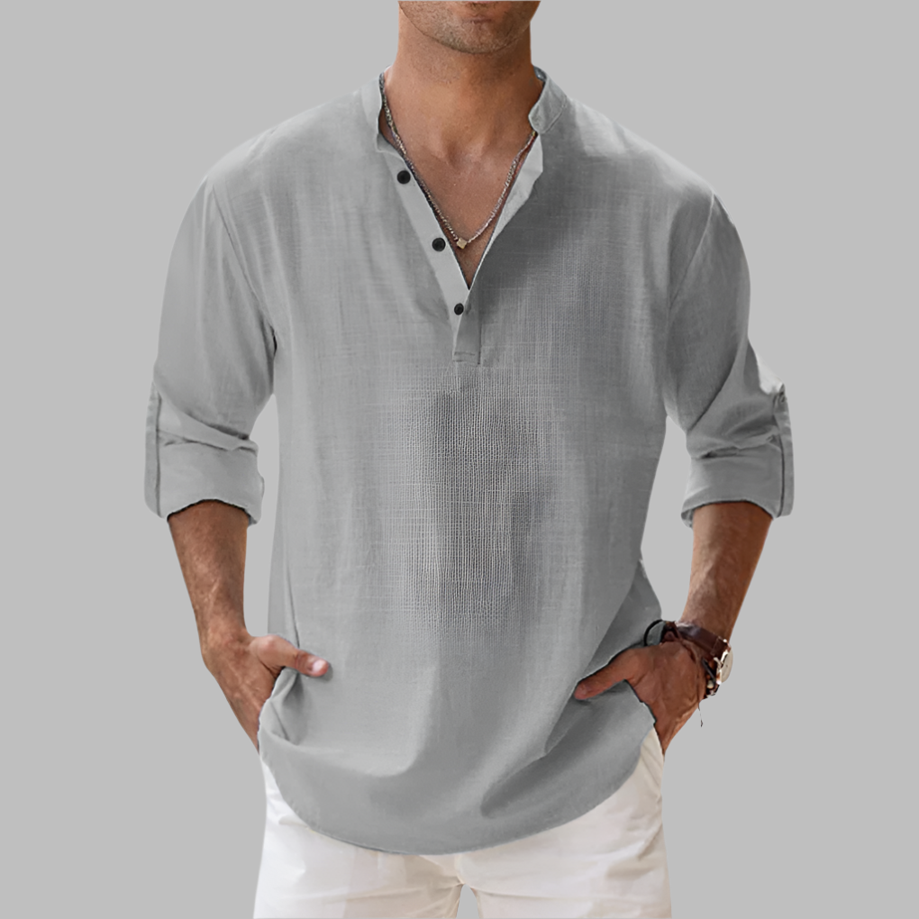 Komfortabel herre lin skjorte med avslappet passform. Perfekt for stilig sommerferie eller strandlook.