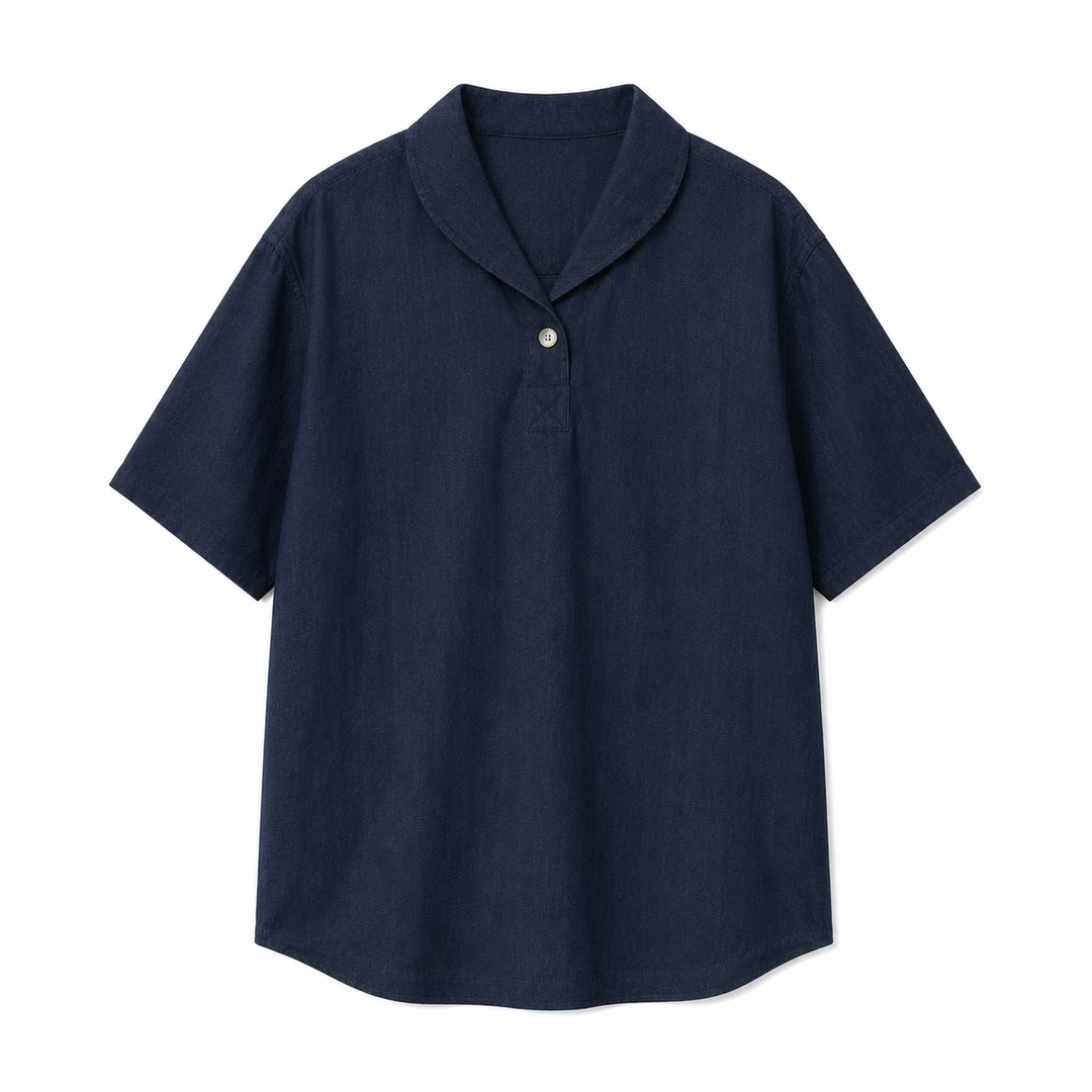 Komfortabel svart herre polo t-skjorte med krage, ideell som ensfarget fritidsplagg.