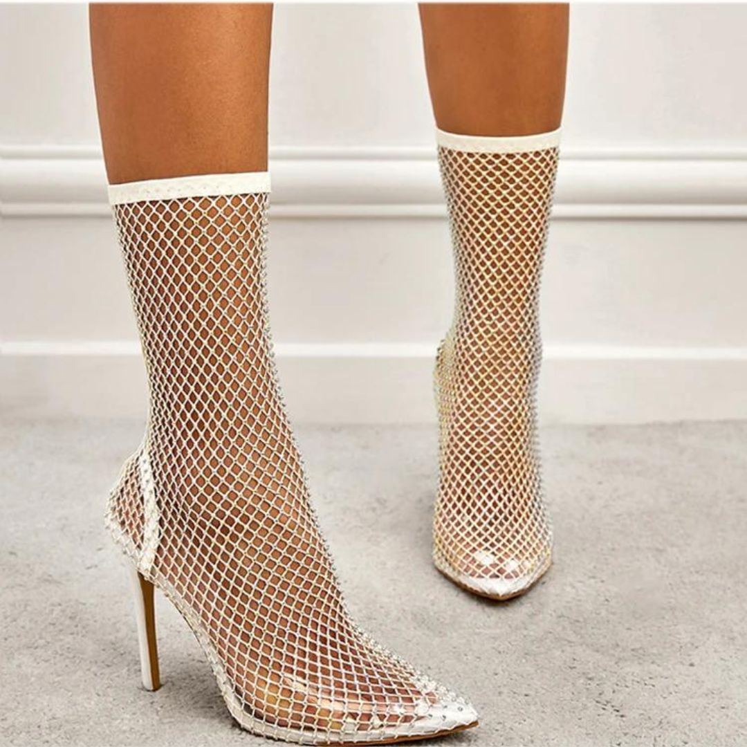 Dame netting ankelstøvler med glitrende rhinestones og elegant stiletthæl, perfekt til fest.