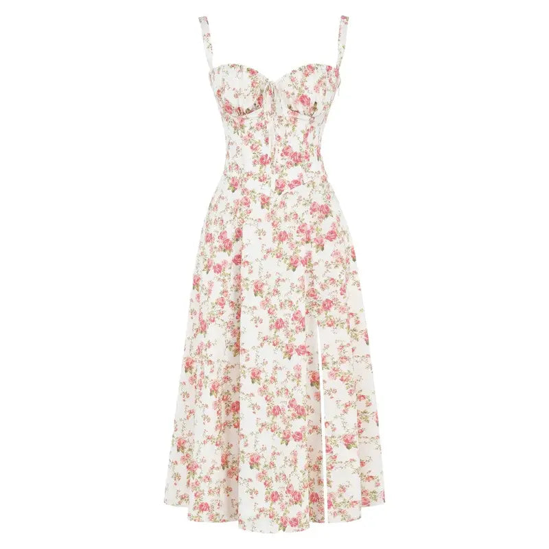 Lekker midjeformende sommerkjole, elegant og luftig i polyesterblanding for varme dager.