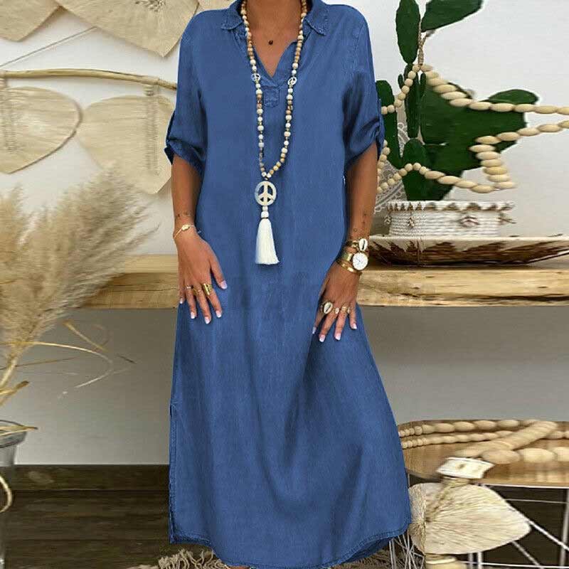Allsidig marineblå denimkjole til dame. Ideell ensfarget maxikjole for jobb eller fritid.