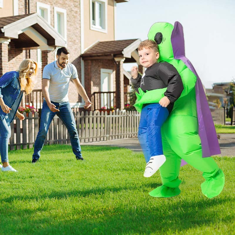Fullt oppblåsbart romvesenkostyme, klart for Halloween eller karnevalsmoro.