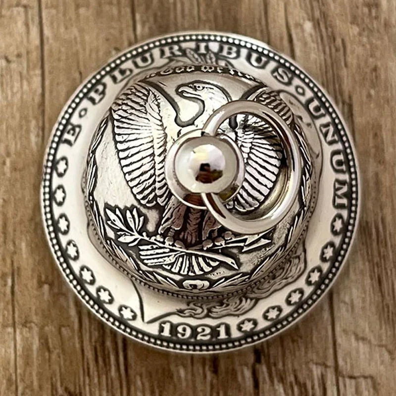 Antikk-stil Morgan Sølvdollar klokke, en klassisk og elegant vintage veggdekor for hjemmeinnredning.