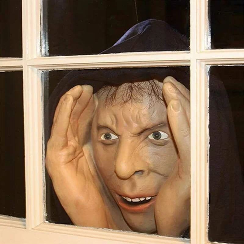 Uhyggelig Peeper Creeper til vindu, hage. Perfekt skrekkdekorasjon til Halloween.