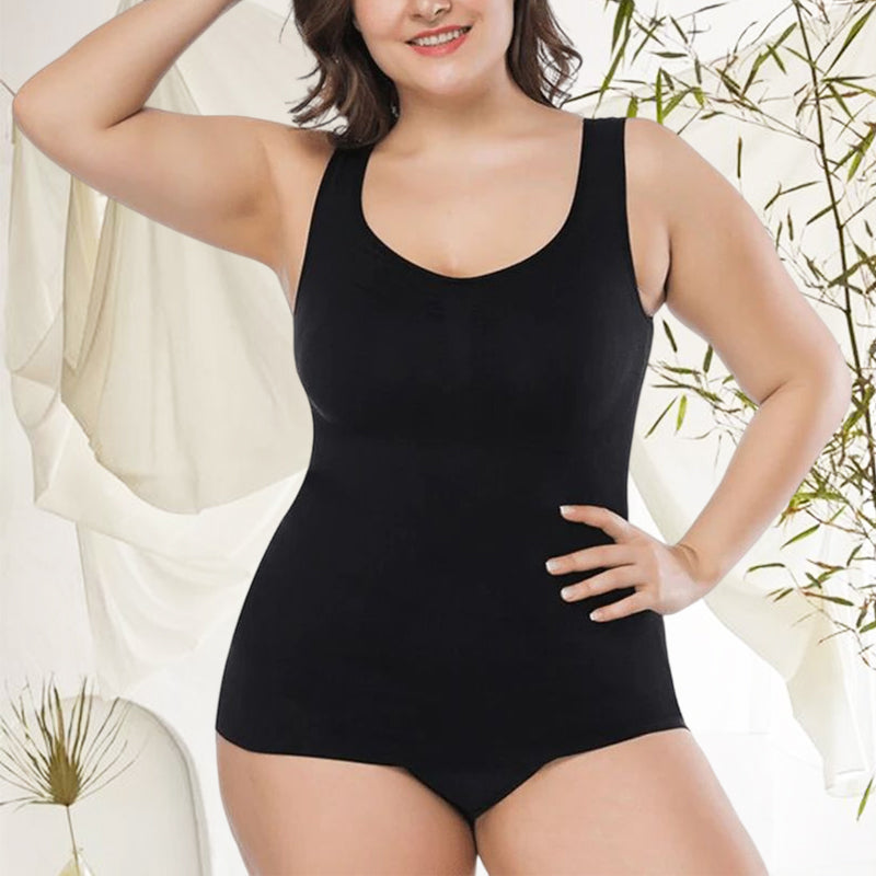 Komfortabel sømløs camisole for kvinner. Glattende shapewear for hverdagsbruk under klær.