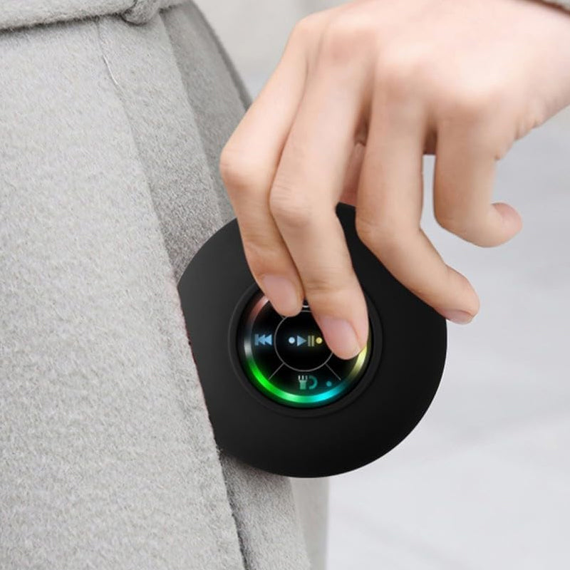 Håndfri Bluetooth dusjhøyttaler med LED-lys, enkel tilkobling for smarttelefoner.