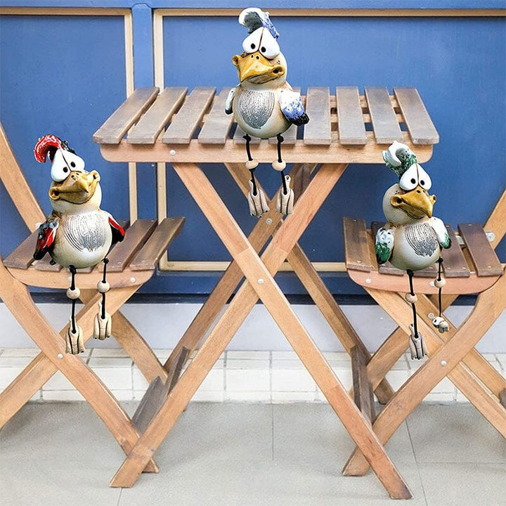 Unik harpiks kylling hagefigur, et vakkert utendørs ornament for terrassen.