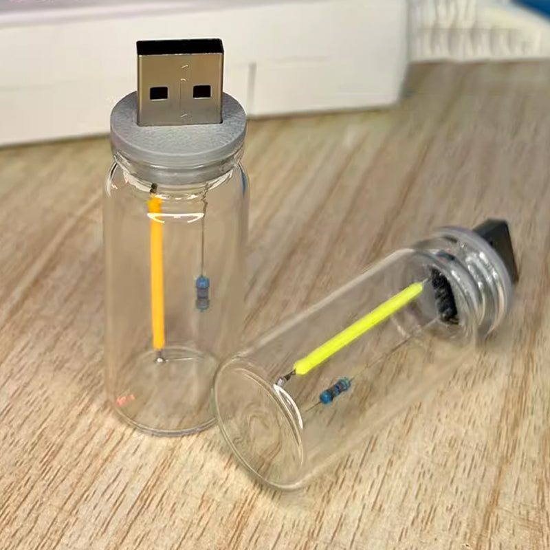 USB nattlys i glassflaskedesign, tilbyr fargerike lysalternativer og berøringsaktivering for koselig stemning.