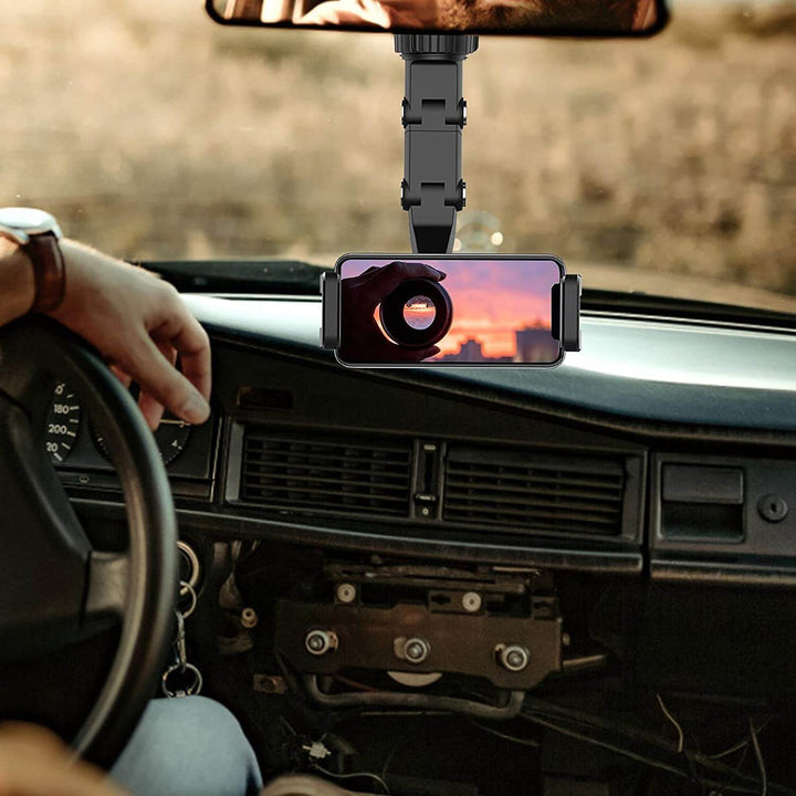 Fleksibel mobilholder til bilens ryggespeil; justerbar telefonholder for optimal visning.