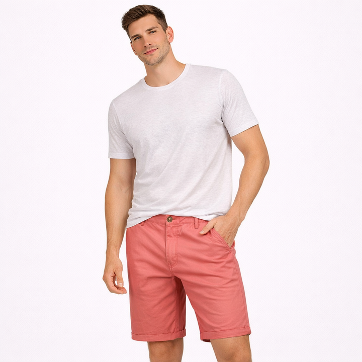 Ensfargede herreshorts i pustende stoff, ideelle for sommer. Komfortabel passform, perfekt som casual shorts.