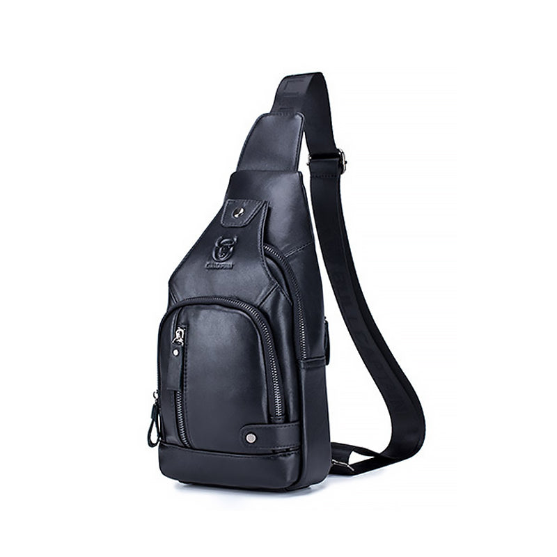 Robust svart herreveske i ekte skinn, cross-body, med justerbar reim for komfort.