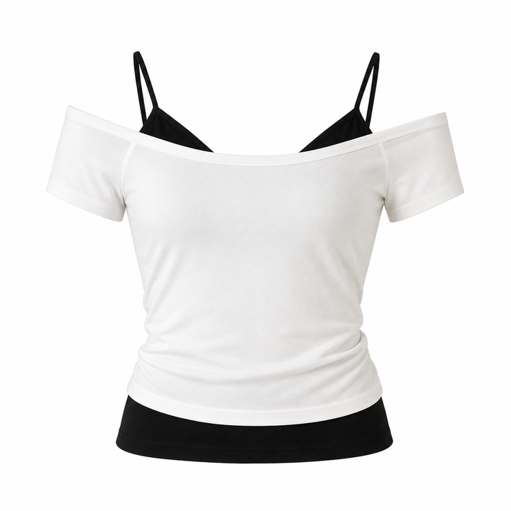 Trendy og komfortabel dame t-skjorte med kortermet lagdelt design. Slim fit sommertopp i svart for stilbevisste.