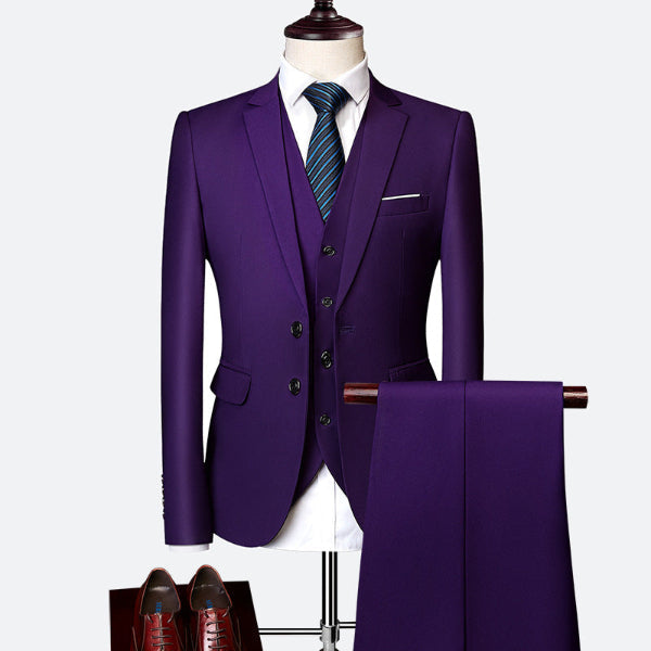 Business dress menn: Høy kvalitet 3-delt slim fit dress. Komfortabel og stilig.