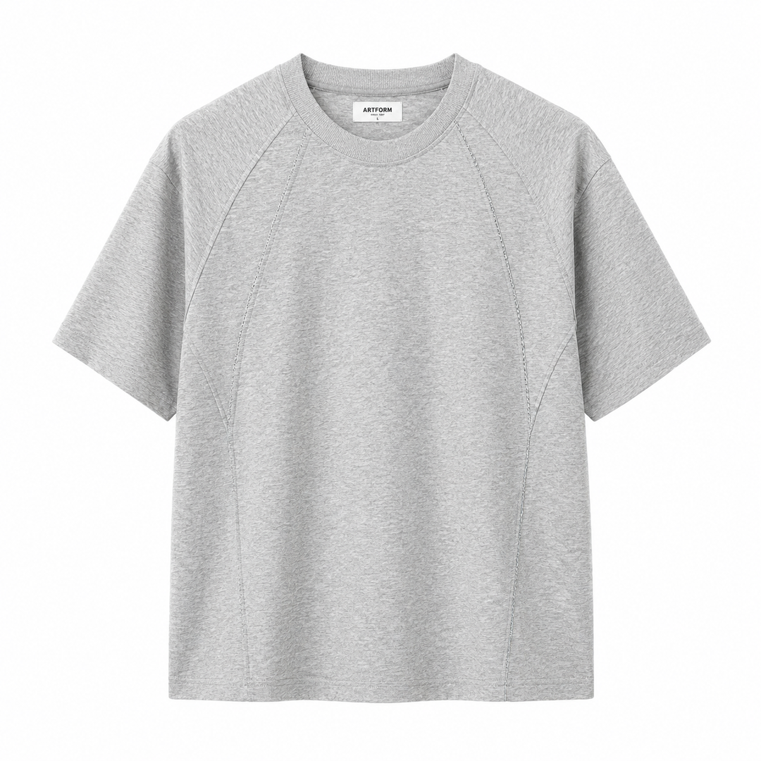 Løs passform heavyweight t-skjorte for menn. Moderne design og komfortabel kvalitet for streetwear.