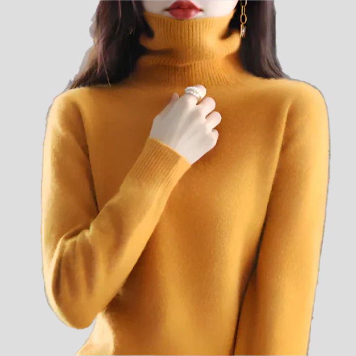 Varm og myk strikket genser. Elegant turtleneck for kvinner, perfekt som komfortabel vintergenser og høstklær.