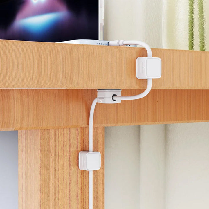 Elegant designet kabelorganisator for en ryddigere hverdag. Magnetisk.