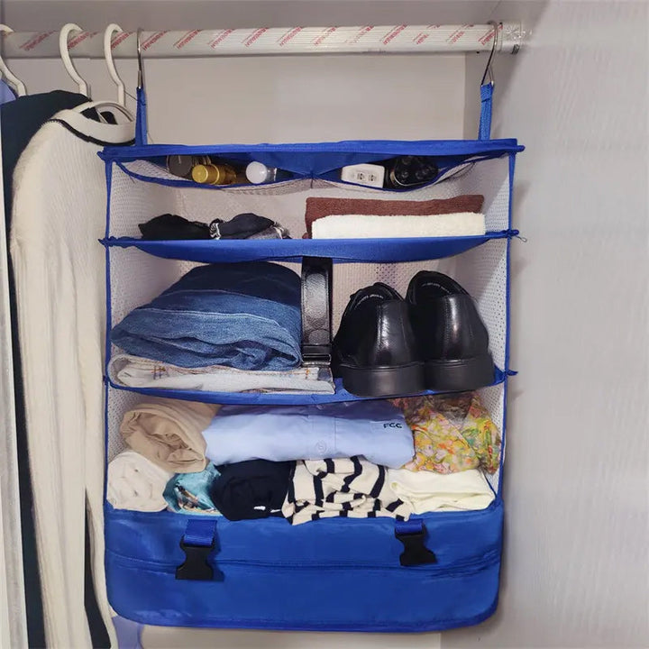 Hengeveske med flere rom for optimal bagasjeorganisering. Smart og plassbesparende.