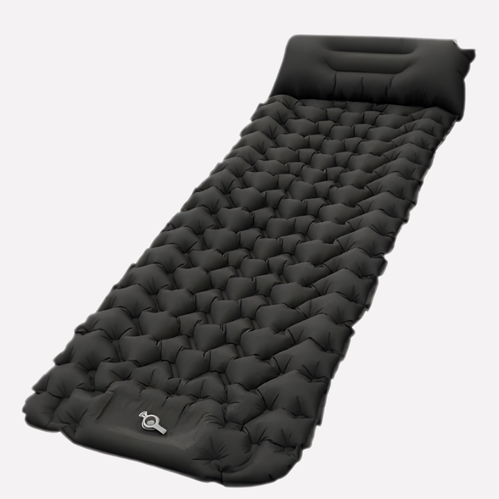 Slitesterk oppblåsbar campingmatte, komplett med pute og pumpe for allsidig campingutstyr.