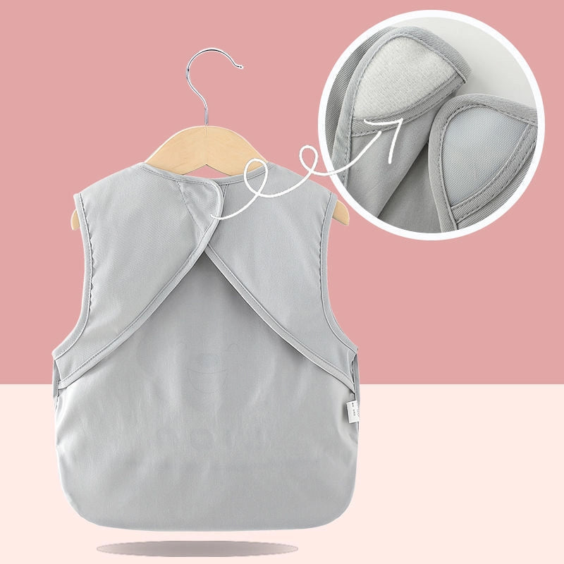 Tegneserie vanntett smekke for baby og småbarn, god beskyttelse mot søl på klærne.