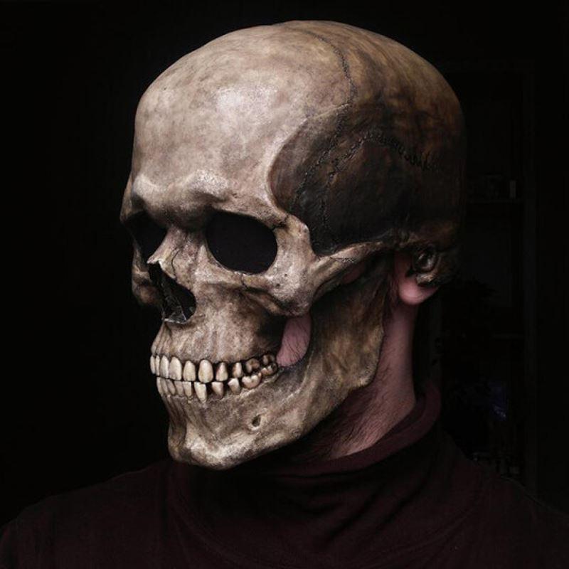 Realistisk hodeskallemaske i latex, perfekt for Halloween-kostymer og skrekk-events.