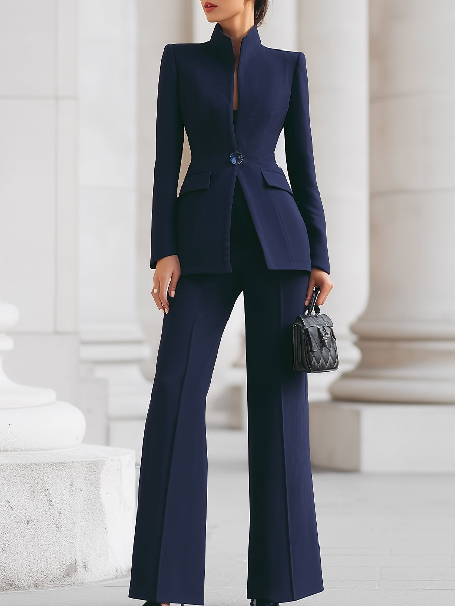 Elegant skreddersydd blazersett for kvinner. Perfekt for business casual og sommerantrekk.