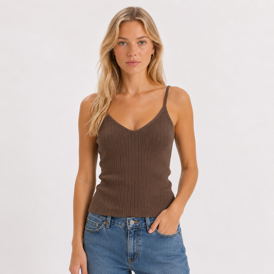 Aprikos dame crop topp, strikket og ermeløs. Trendy V-hals med åpen rygg, komfortabel sommermote.