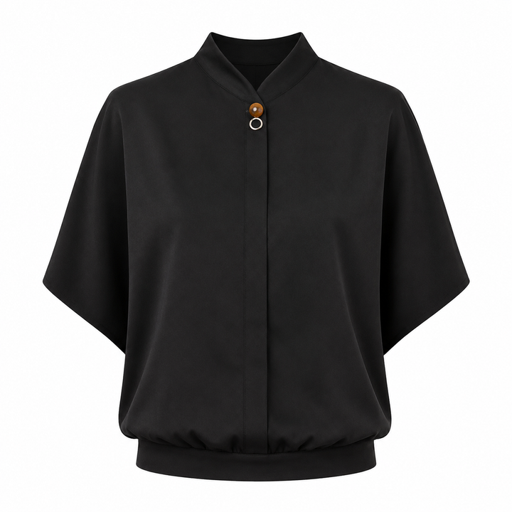 Løs og komfortabel damebluse med ståkrage. Elegant sommertopp i lys grønn, perfekt for både hverdag og jobb.