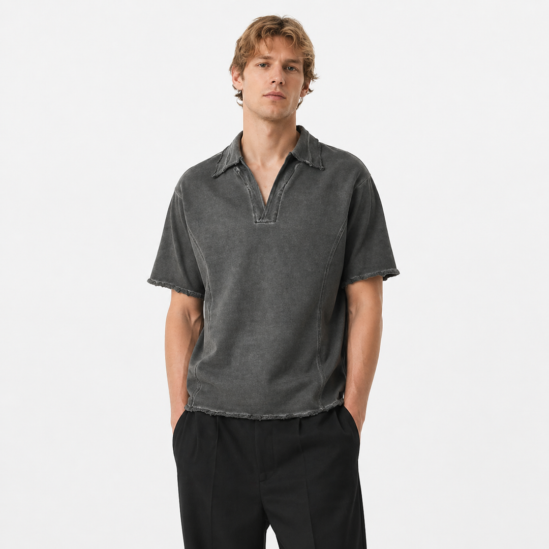 Retro polo t-skjorte for menn i safari-stil, løs passform, laget av pustende bomull for sommeren.