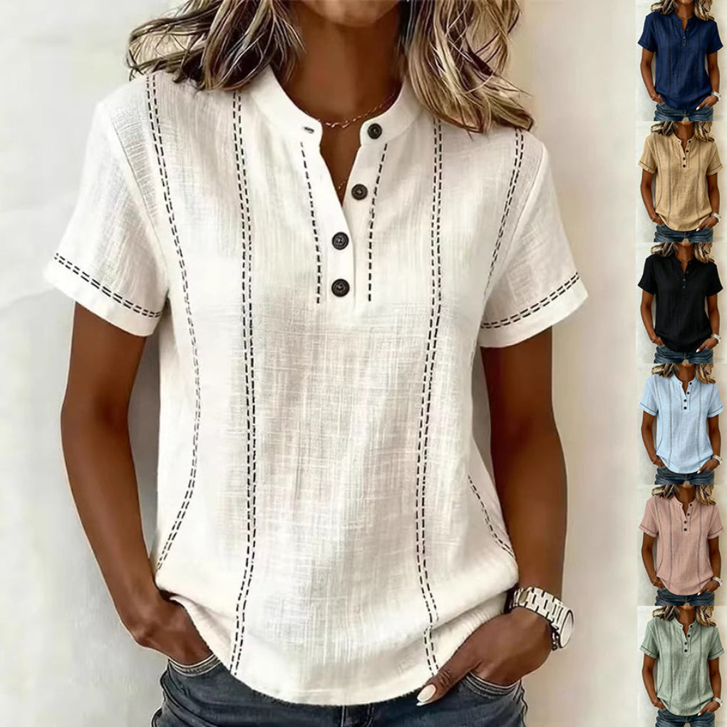 Stripete kortermet bluse for kvinner. Stilfull og behagelig sommerbluse med V-hals for fritid og mote.