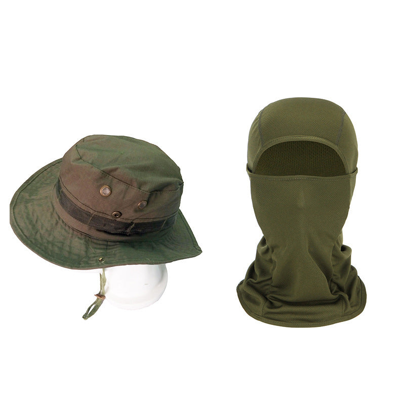 Fjellhatt i kamuflasje, unisex, for solbeskyttelse under fotturer, sykling og fiske. Lett og funksjonell.