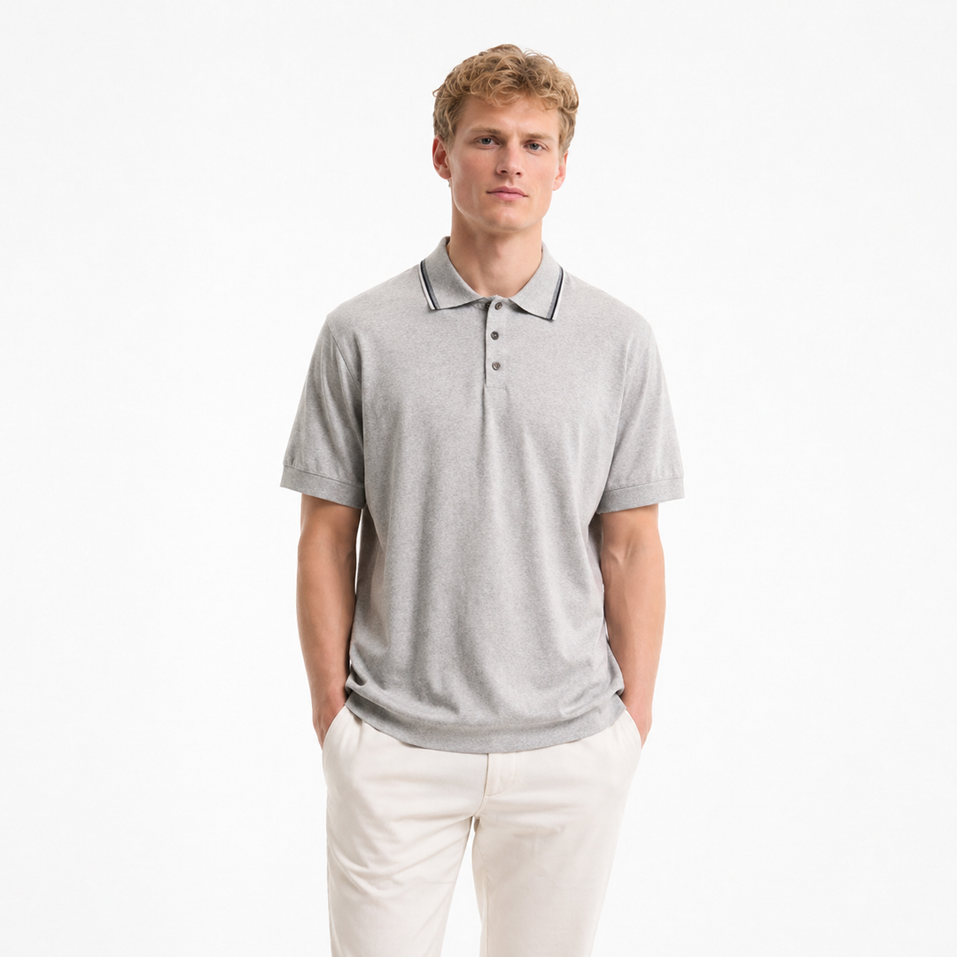 Herre polo t-skjorte i luksuriøs silke og kasjmir. Lett strikk, elegant for sommer/vår.