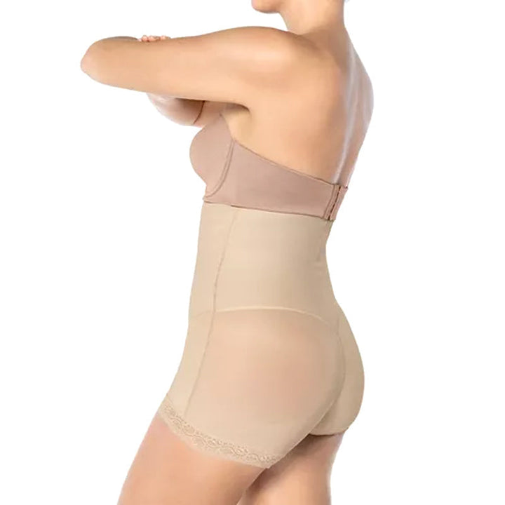 Hverdagslige shapewear truser, gir kvinner selvtillit med diskret magekontroll og støtte.