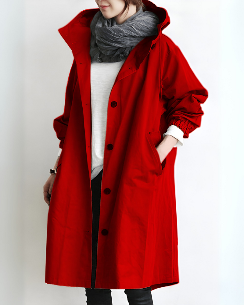 Elegant klassisk trenchcoat med hette, en tidløs damejakke for kaldere dager.
