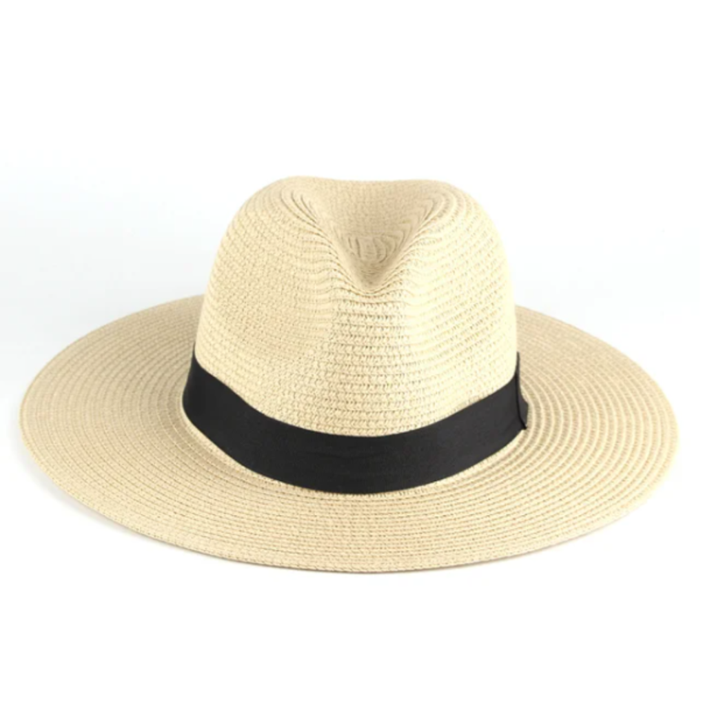 Klassisk beige Panama solhatt for herre. Perfekt stråhatt for solrike dager, fritid og elegant sommerstil.