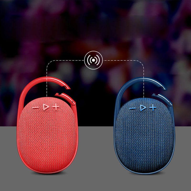 Trådløs Bluetooth-høyttaler med god lyd, bærbar for musikk utendørs, robust elektronikk.