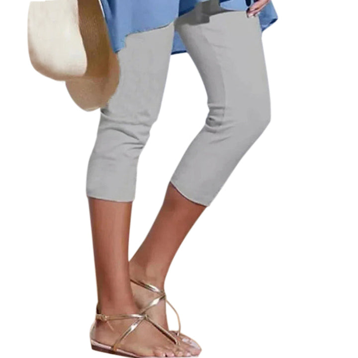 Kvinner capri leggings, trekvart lengde for sommer og trening, fokus på bevegelsesfrihet.