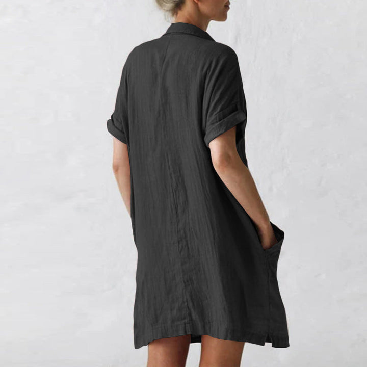 Elegant lommekjole; kvinners skjortekjole med stilfulle lommer. Perfekt for casual dager.