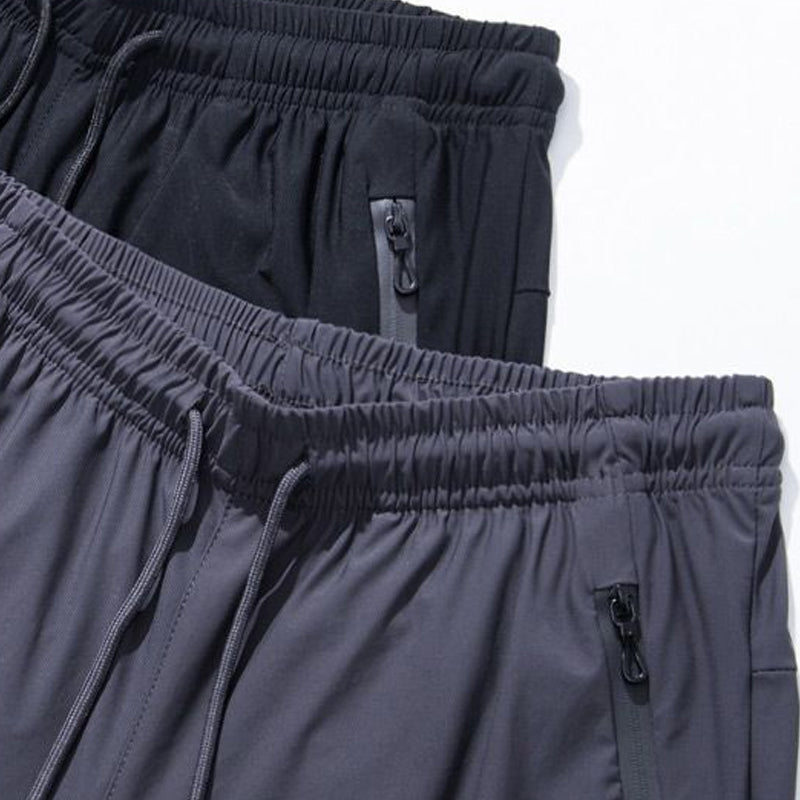 Unisex fritidsbukse i høyelastisk og hurtigtørkende materiale. Komfortabel sommerbukse for aktiv bruk, herre og dame.