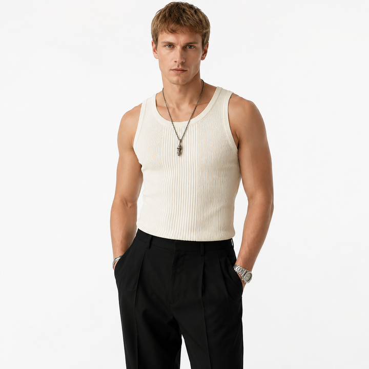 Herre slim fit tank top for gym og trening. Elastisk treningsvest, perfekt for fitness og løping.