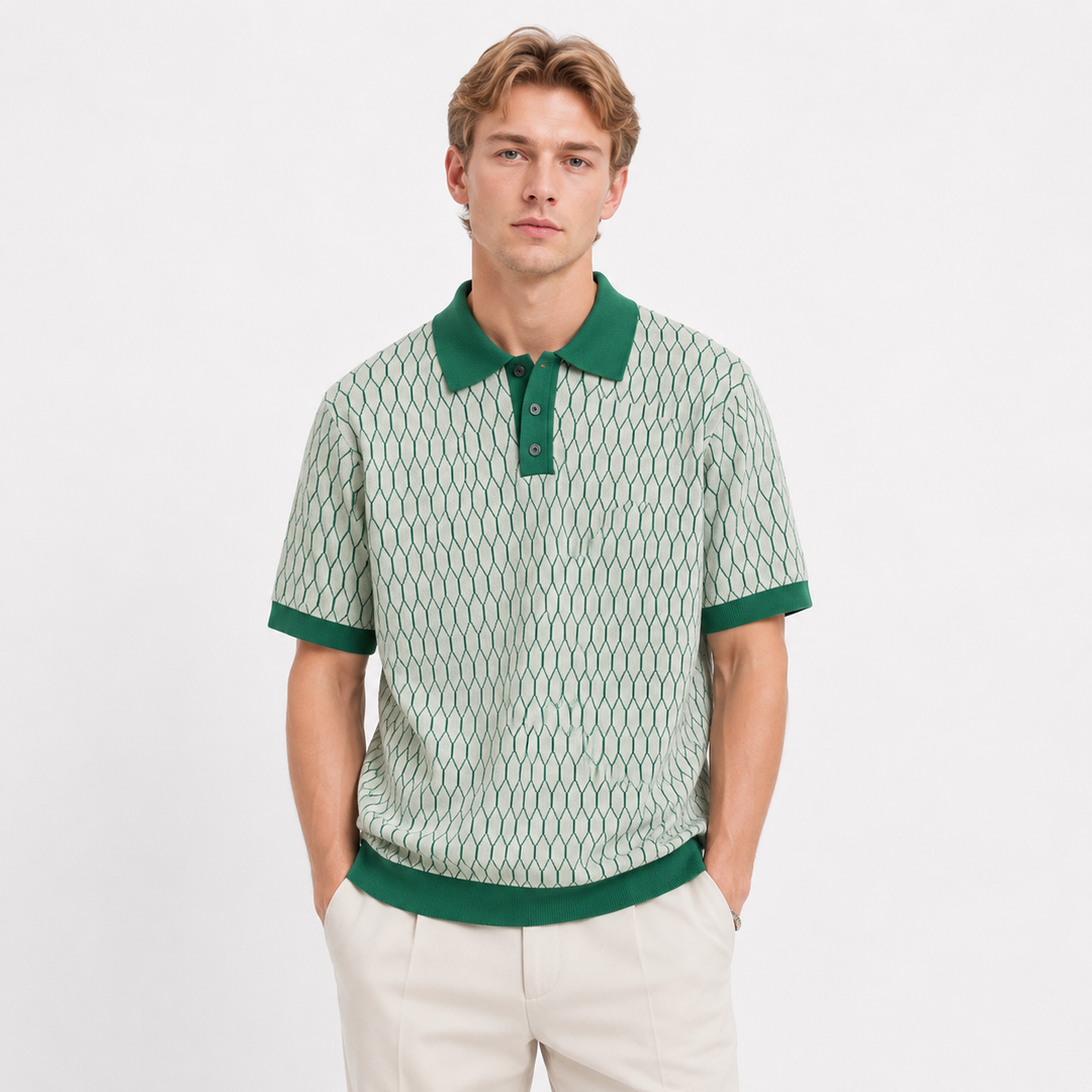 Stilig herre polo i kortermet strikk. En hurtigtørkende og komfortabel pikéskjorte for en sporty sommerlook.
