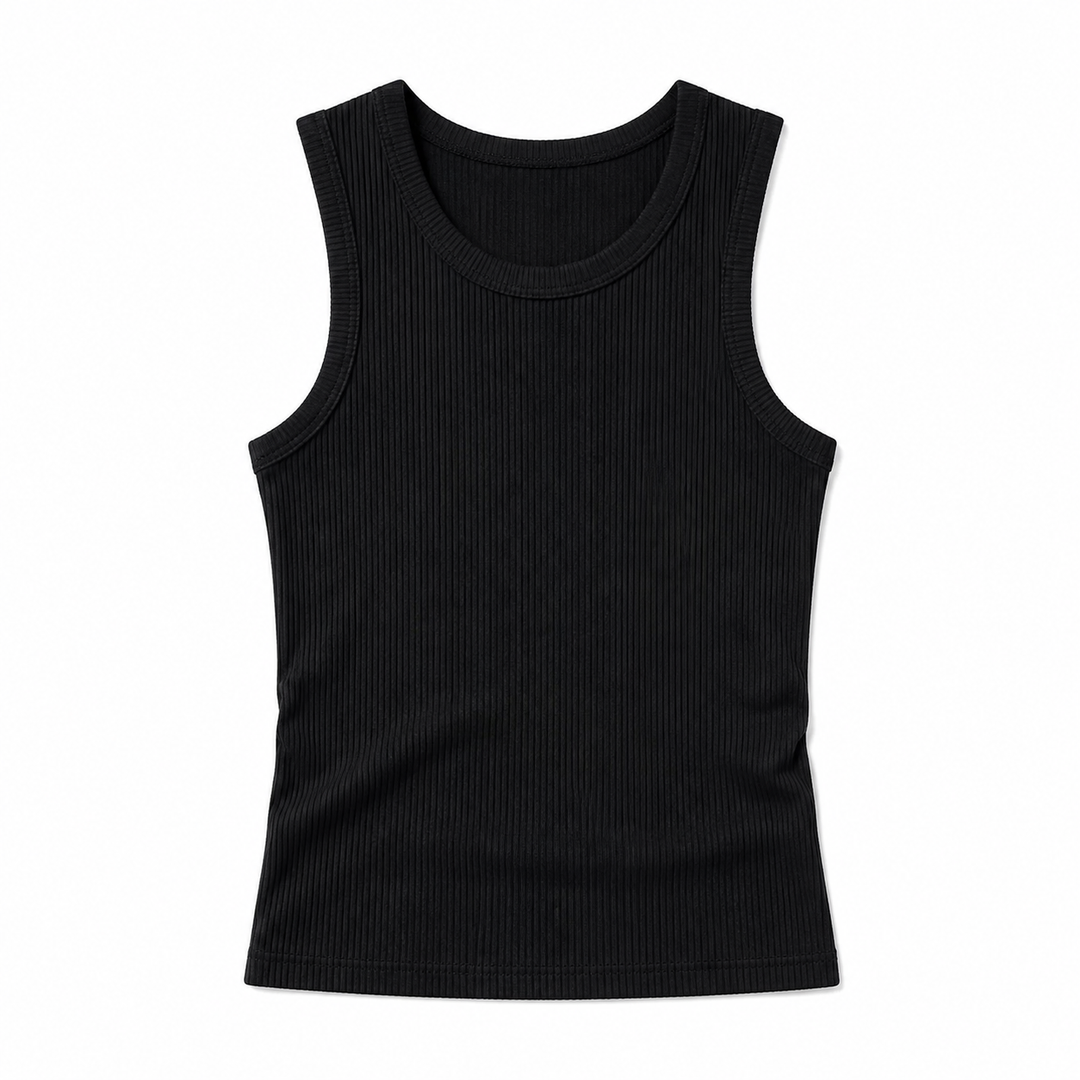 Allsidig herre basisplagg: Slim fit tanktopp i fukttransporterende materiale, perfekt for sport og hverdag.